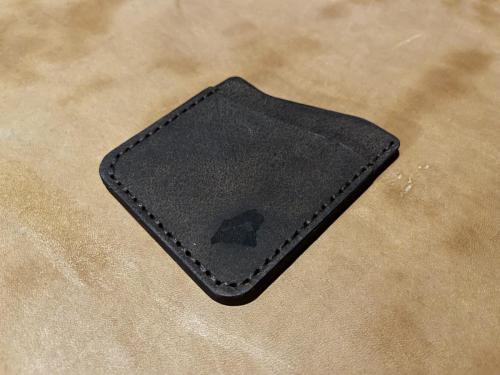 slim curve leather wallet