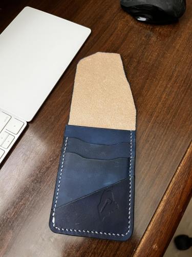 Slim Tuck leather wallet blue